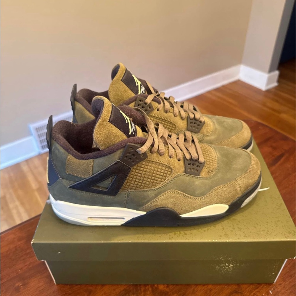 Jordan 4 Olive Green Sneakers